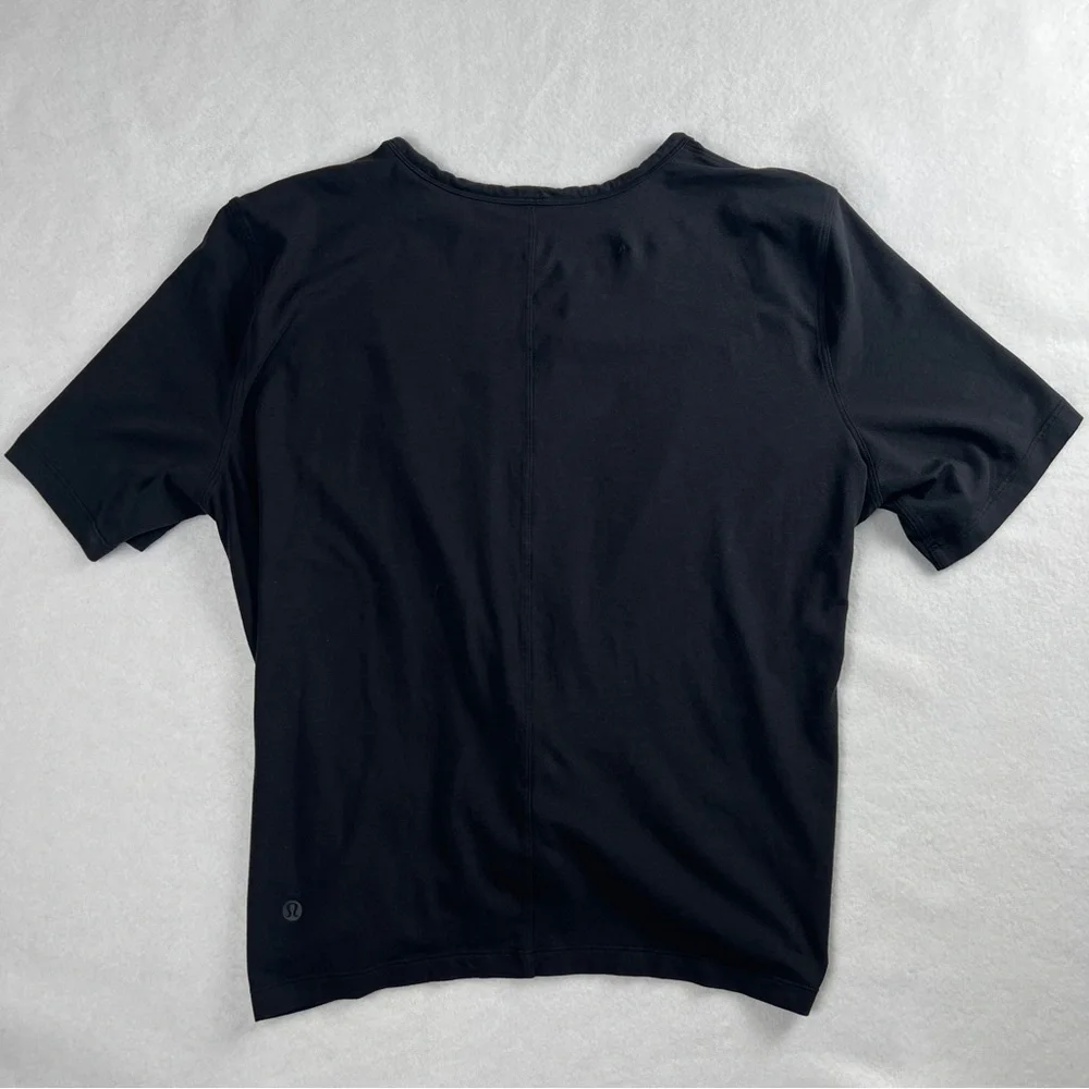 Lululemon Women’s Crescent T-Shirt Black‎ Small - Picture 4 of 9